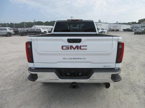 2025 GMC Sierra 2500 SLT