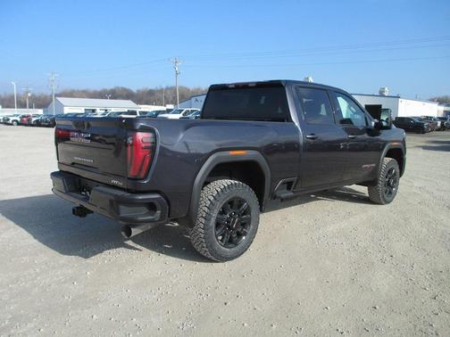 2026 GMC Sierra 2500 AT4