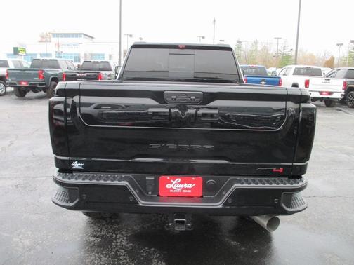 2024 GMC Sierra 2500 AT4