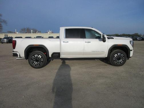 2025 GMC Sierra 2500 Denali Ultimate
