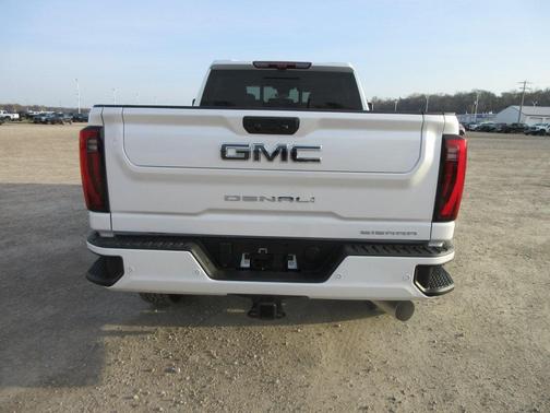 2025 GMC Sierra 2500 Denali Ultimate