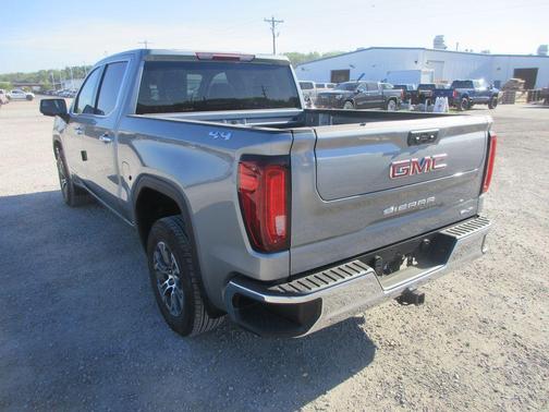 Sterling 2026 GMC Sierra 1500 SLT