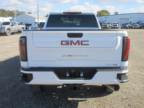 2026 GMC Sierra 3500 AT4