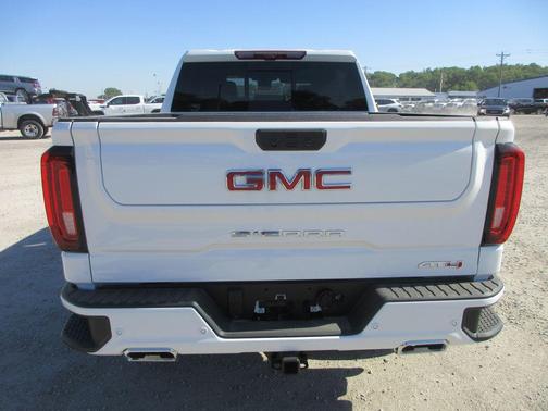 Summit White 2026 GMC Sierra 1500 AT4