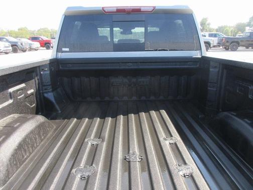 2025 GMC Sierra 2500 SLT