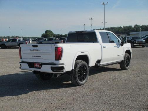2025 GMC Sierra 3500 Denali Ultimate