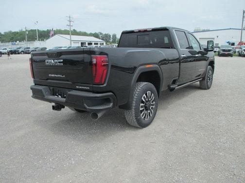 2025 GMC Sierra 3500 Denali Ultimate