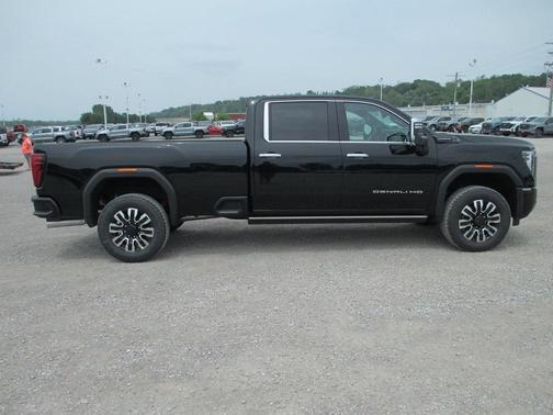 2025 GMC Sierra 3500 Denali Ultimate