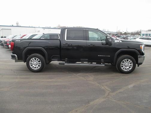 2021 GMC Sierra 2500 SLT