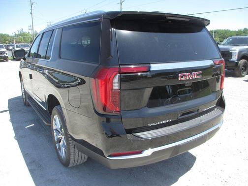 Onyx Black 2026 GMC Yukon XL Elevation