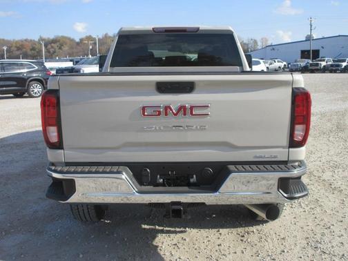 2026 GMC Sierra 2500 SLE