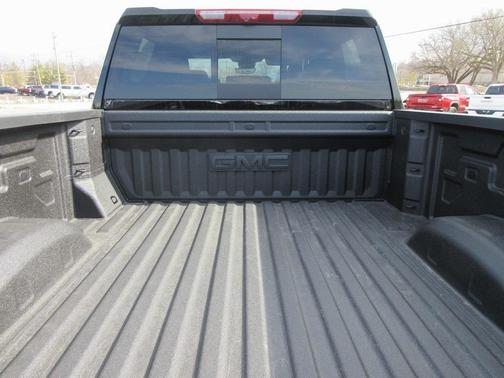 2025 GMC Sierra 2500 AT4
