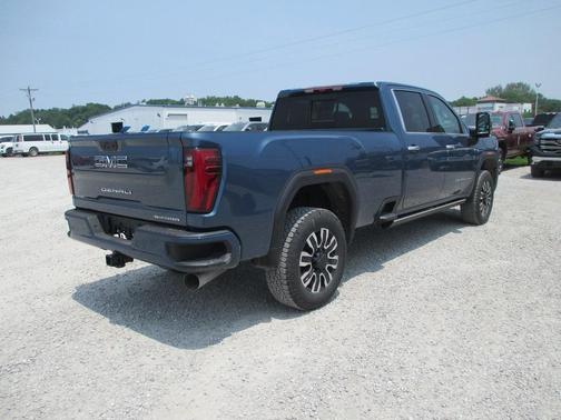 2025 GMC Sierra 3500 Denali Ultimate
