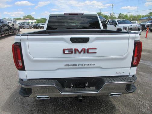 Summit White 2026 GMC Sierra 1500 SLT