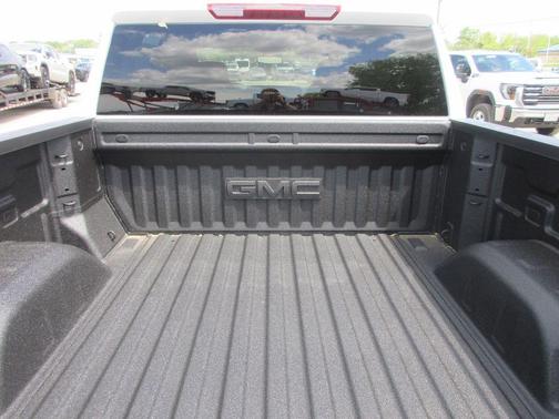 Summit White 2026 GMC Sierra 1500 SLT