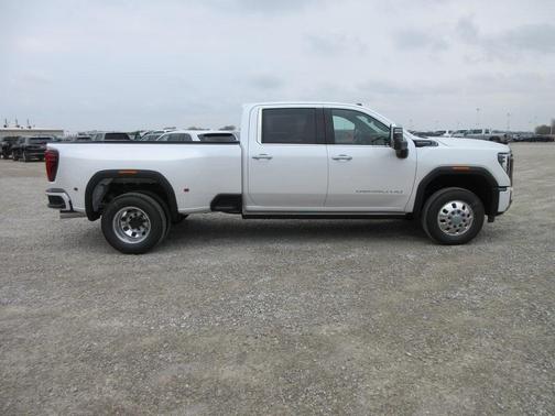 2025 GMC Sierra 3500 Denali Ultimate