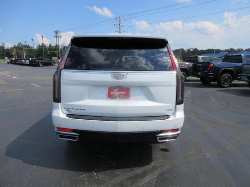 2024 Cadillac Escalade ESV Premium Luxury
