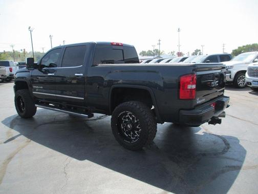 2019 GMC Sierra 2500 Denali