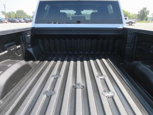 2025 GMC Sierra 2500 Pro