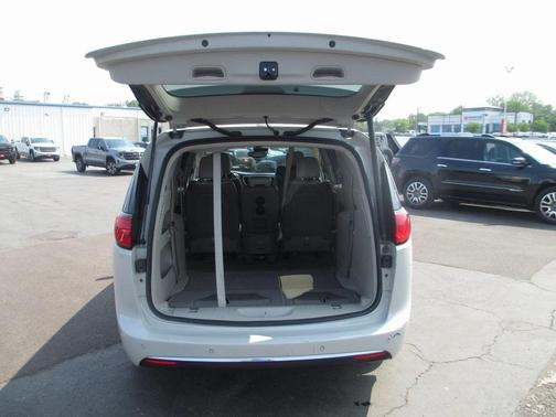2019 Chrysler Pacifica Touring-L Plus