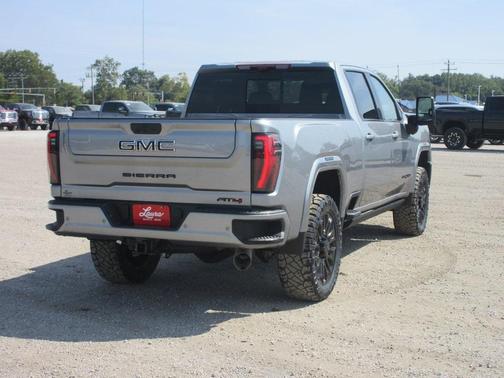 2025 GMC Sierra 2500 AT4