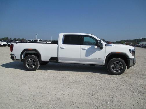 2025 GMC Sierra 3500 SLE