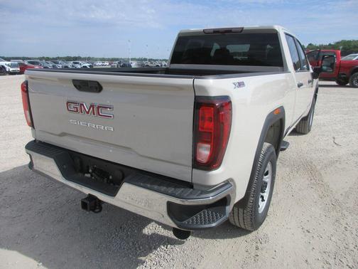 Dune 2026 GMC Sierra 2500 Pro