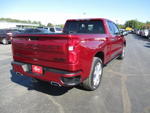 2022 Chevrolet Silverado 1500 High Country