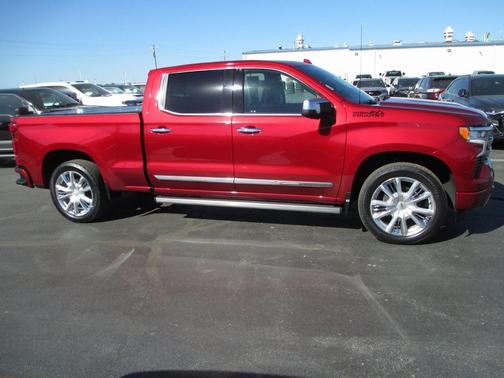 2022 Chevrolet Silverado 1500 High Country