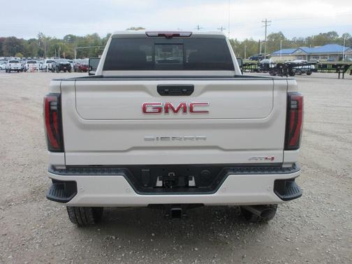 2026 GMC Sierra 2500 AT4