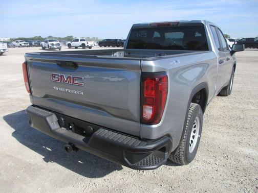 Sterling 2026 GMC Sierra 1500 Pro