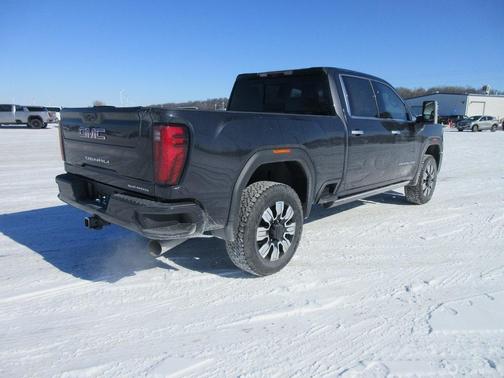 2025 GMC Sierra 2500 Denali