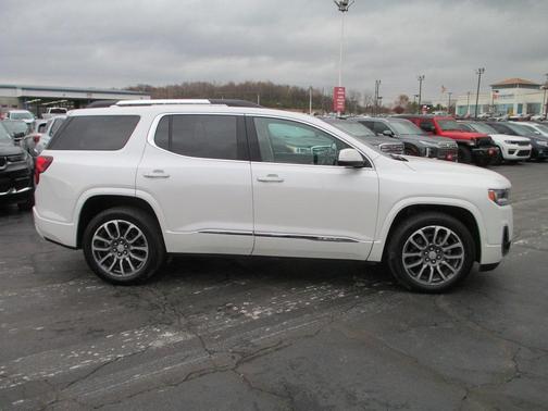 2021 GMC Acadia Denali