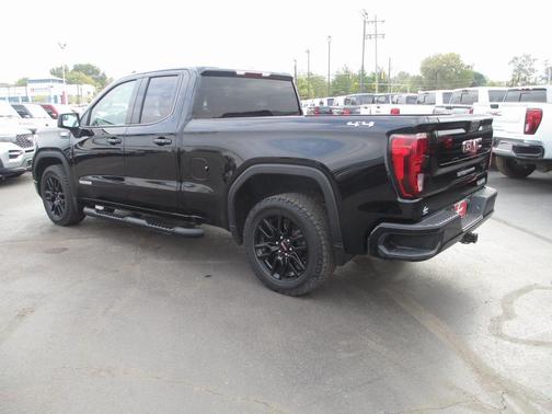 2022 GMC Sierra 1500 Limited Elevation