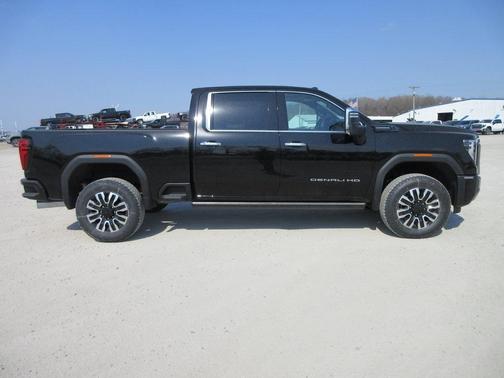 2025 GMC Sierra 2500 Denali Ultimate