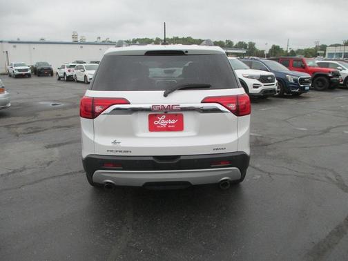 2017 GMC Acadia SLT-2