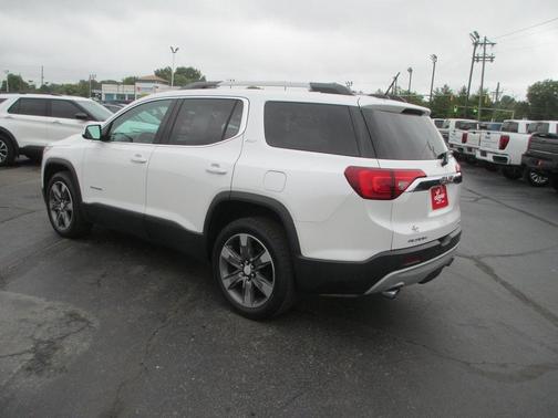 2017 GMC Acadia SLT-2