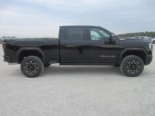 2026 GMC Sierra 2500 AT4X