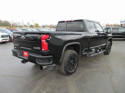 2024 Chevrolet Silverado 2500 High Country