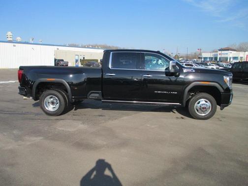 2023 GMC Sierra 3500 Denali