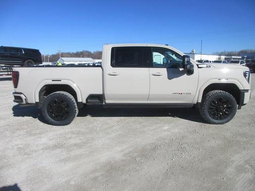 2026 GMC Sierra 2500 AT4