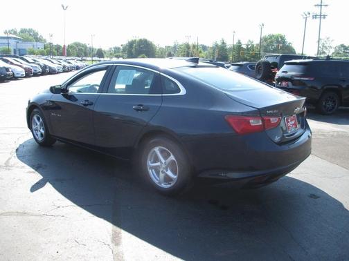 2018 Chevrolet Malibu 1LS