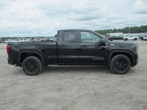 2025 GMC Sierra 1500 Pro