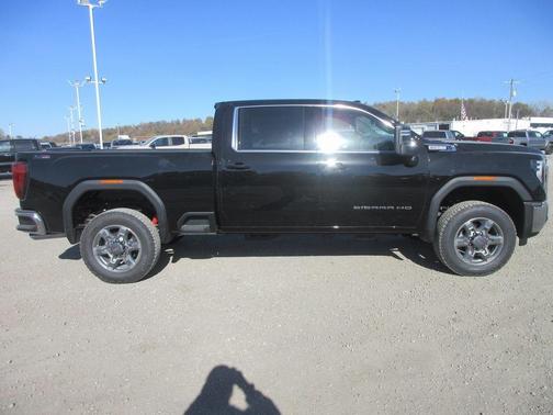 2026 GMC Sierra 3500 SLE