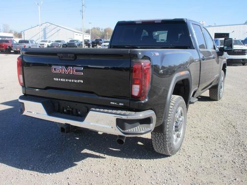 2026 GMC Sierra 3500 SLE