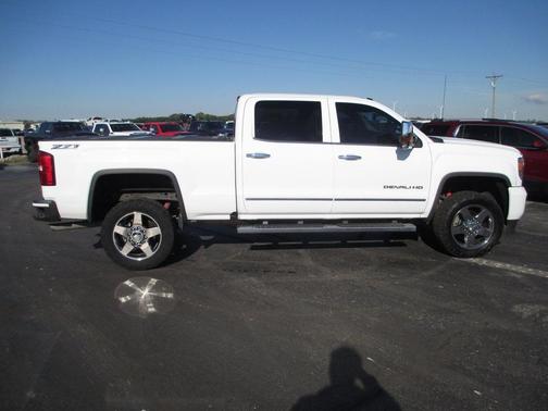 2016 GMC Sierra 2500 Denali