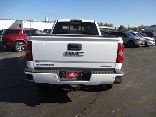 2016 GMC Sierra 2500 Denali
