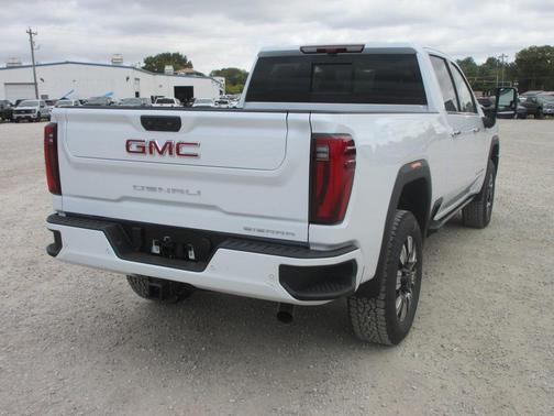 2026 GMC Sierra 2500 Denali