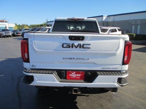 2020 GMC Sierra 2500 Denali