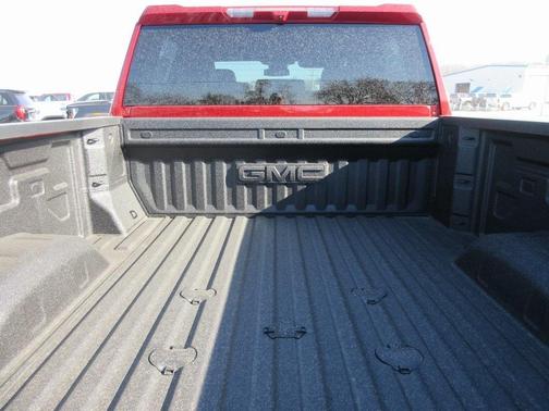 2025 GMC Sierra 2500 AT4